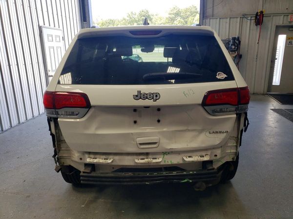 2020 JEEP GRAND CHEROKEE Laredo