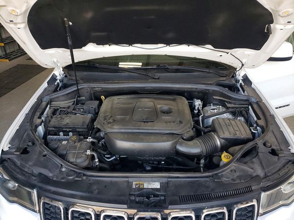 2020 JEEP GRAND CHEROKEE Laredo