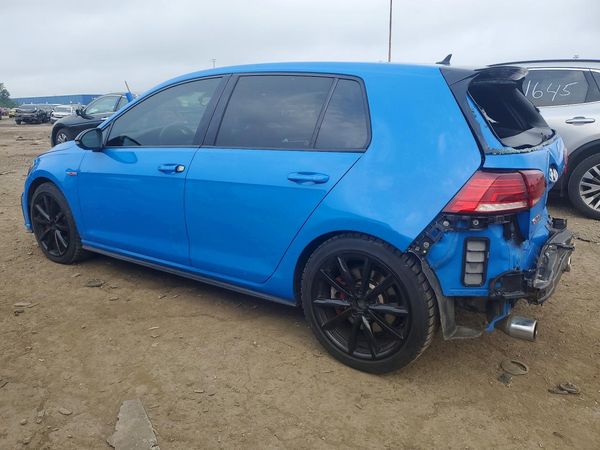 2019 VOLKSWAGEN GTI