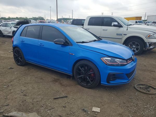 2019 VOLKSWAGEN GTI