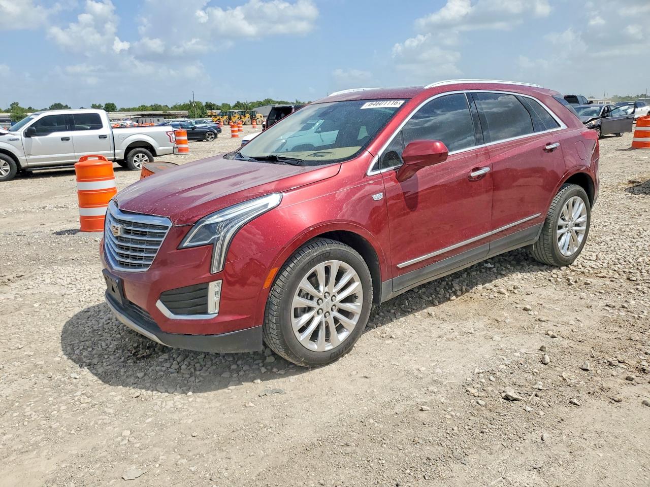 2017 CADILLAC XT5 Platinum
