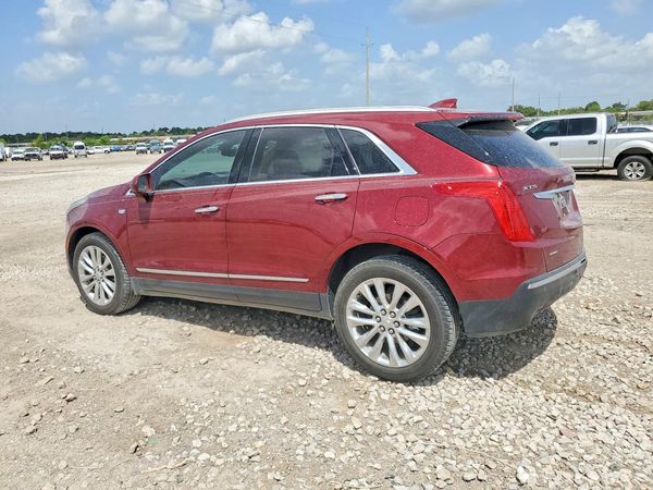 2017 CADILLAC XT5 Platinum