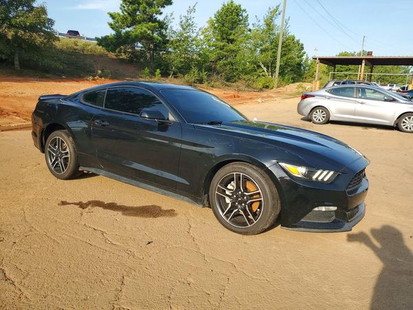 2017 FORD MUSTANG V6 Coupe