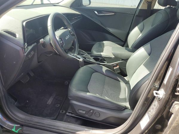 2024 KIA NIRO EX