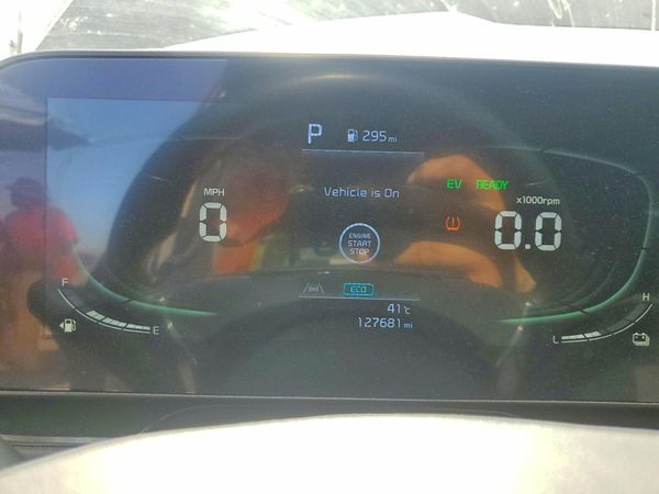 2024 KIA NIRO EX