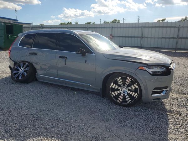 2024 VOLVO XC90 Ultimate Bright