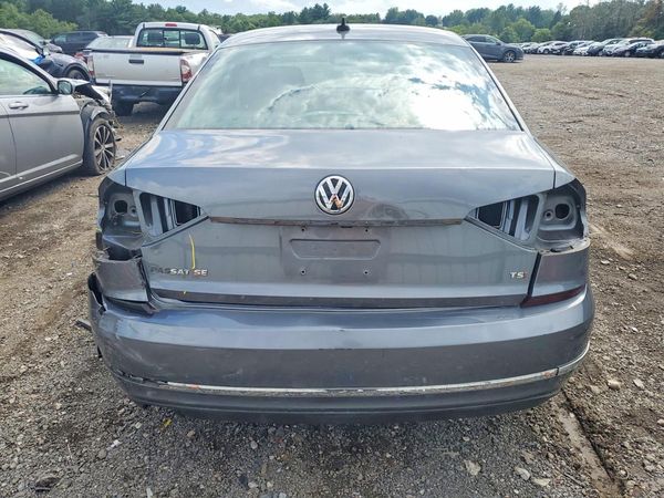 2017 VOLKSWAGEN PASSAT