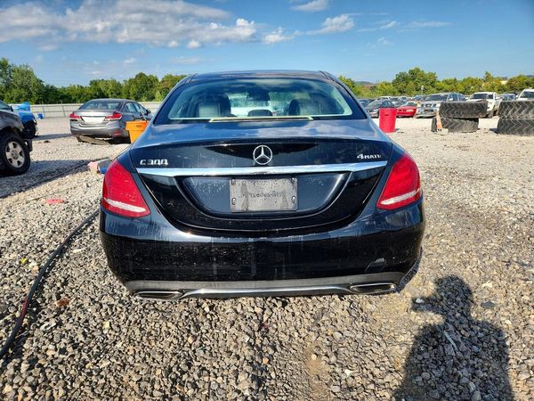 2015 MERCEDES-BENZ C 4-MATIC