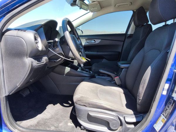 2020 KIA FORTE FE, LXS — DENT