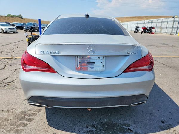 2019 MERCEDES-BENZ CLA