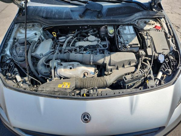 2019 MERCEDES-BENZ CLA