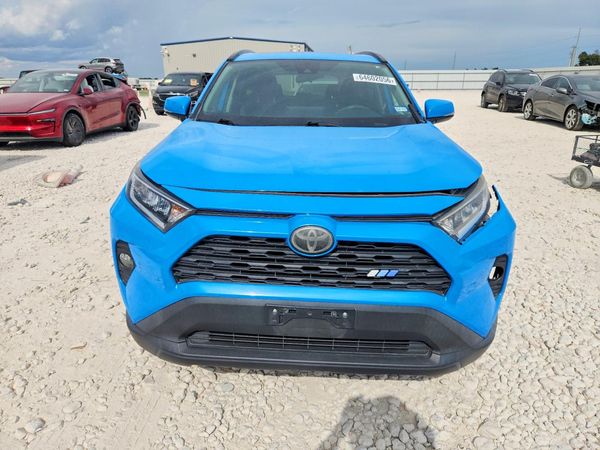 2019 TOYOTA RAV4