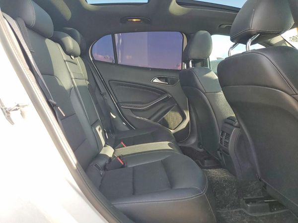 2019 MERCEDES-BENZ GLA GLA250
