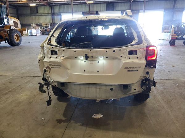 2025 SUBARU OUTBACK