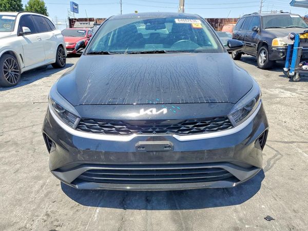 2024 KIA FORTE
