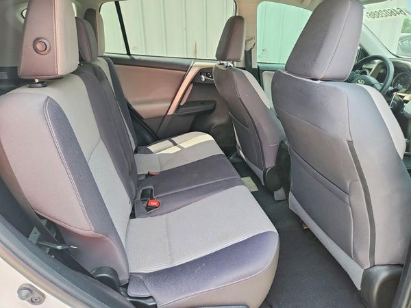 2015 TOYOTA RAV4 XLE (M Grade)