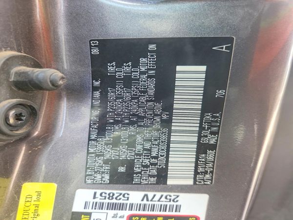 2013 TOYOTA SIENNA