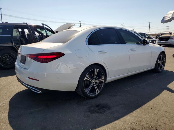 2024 MERCEDES-BENZ C C300