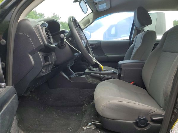 2016 TOYOTA TACOMA
