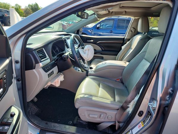 2016 TOYOTA HIGHLANDER Base/Hybrid