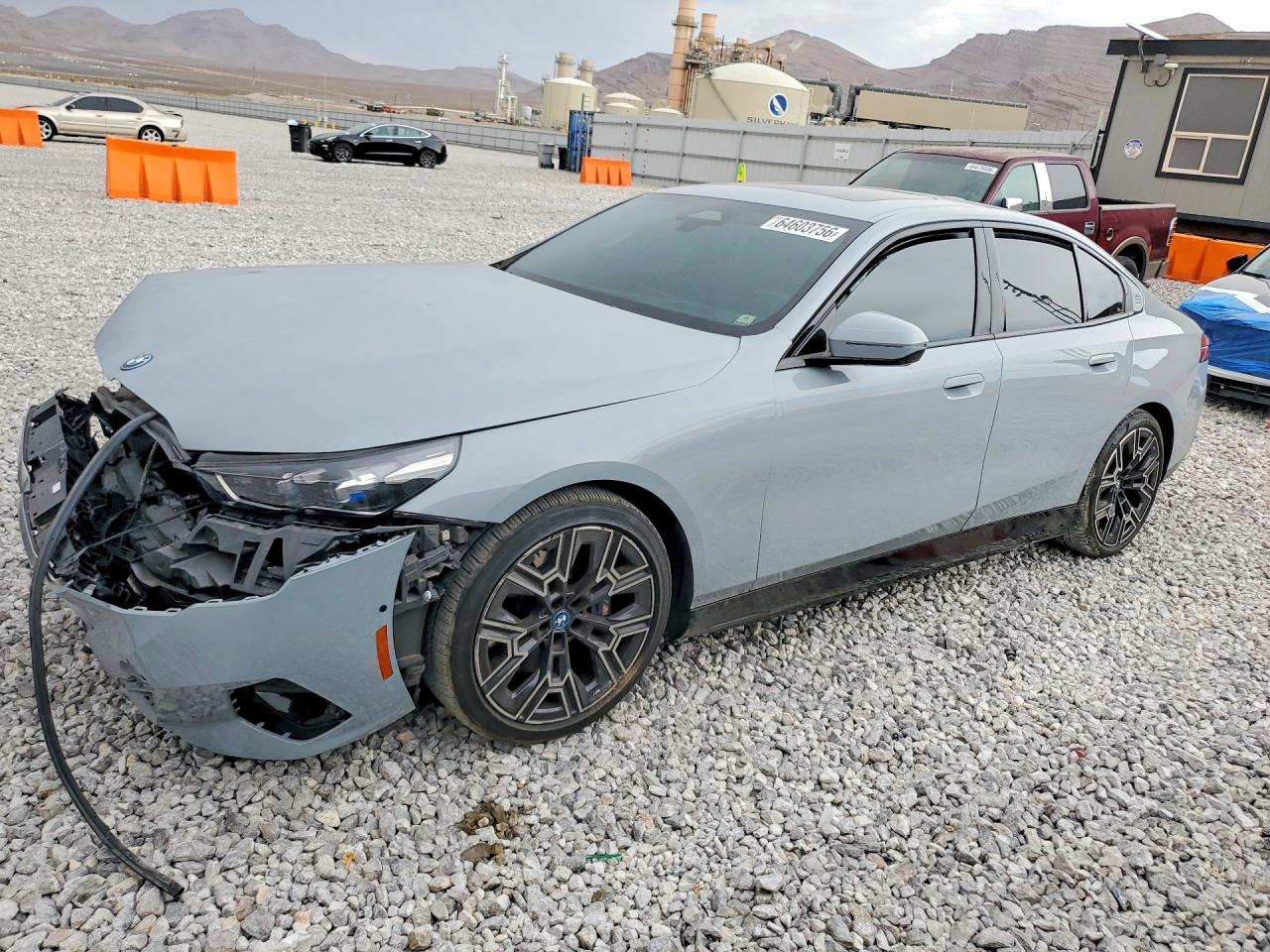 2025 BMW I5 eDrive40 — Front 3/4