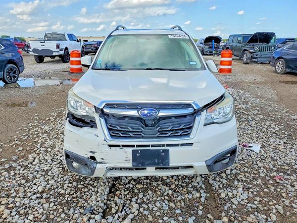 2018 SUBARU FORESTER Limited