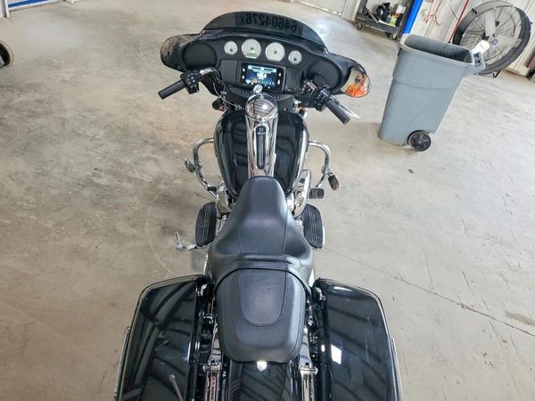 2022 HARLEY-DAVIDSON FLHX