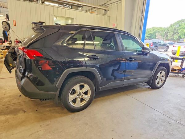 2019 TOYOTA RAV4 XLE / XLE Premium 4WD