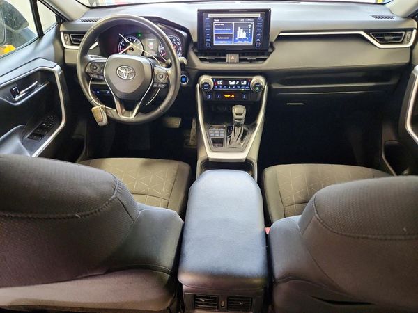 2019 TOYOTA RAV4 XLE / XLE Premium 4WD