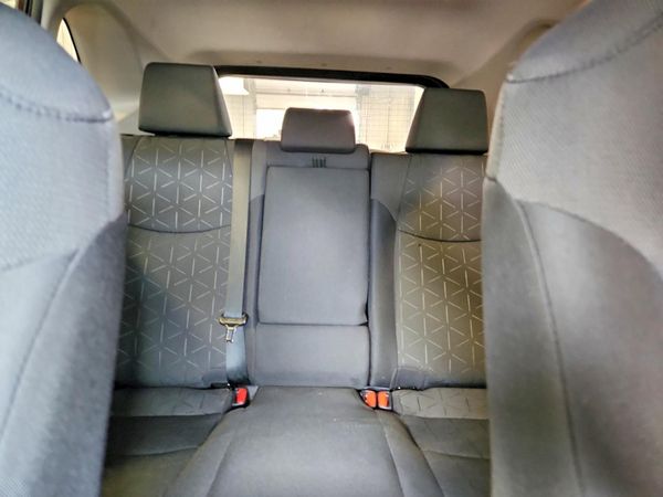 2019 TOYOTA RAV4 XLE / XLE Premium 4WD