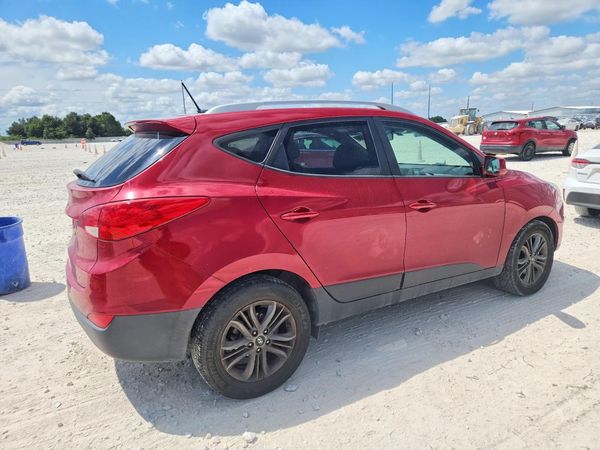 2015 HYUNDAI TUCSON GLS (Middle)