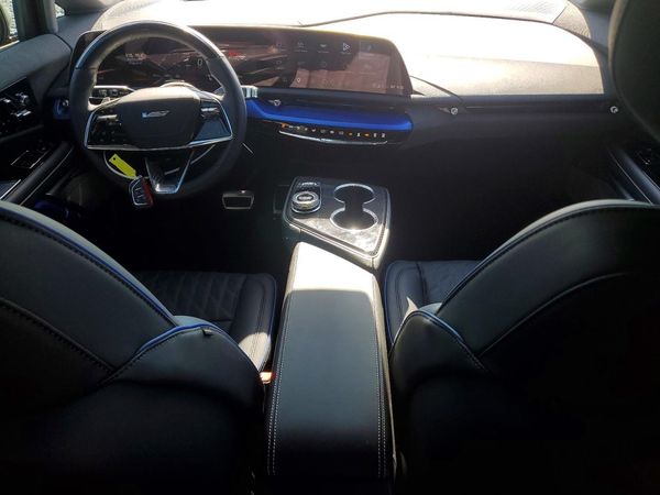 2026 CADILLAC OPTIQ V
