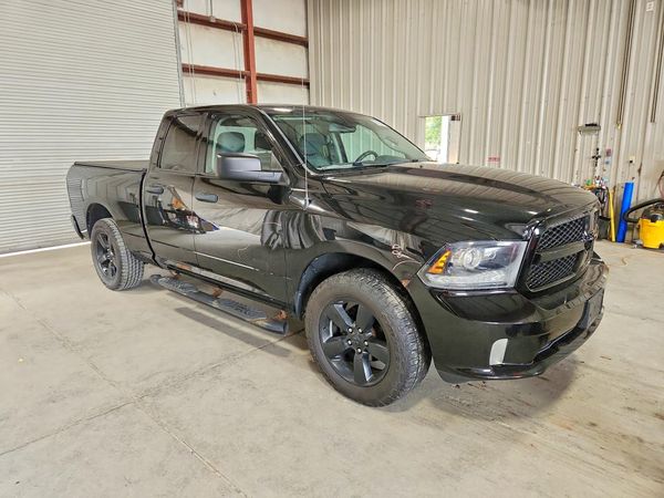 2014 RAM 1500 ST