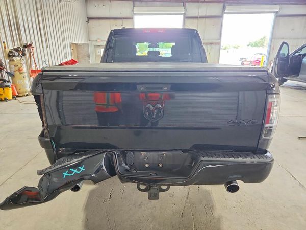 2014 RAM 1500 ST