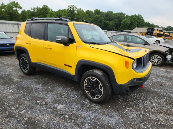2015 JEEP RENEGADE TRAILHAWK 4X4