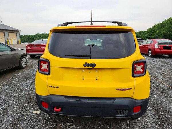 2015 JEEP RENEGADE TRAILHAWK 4X4