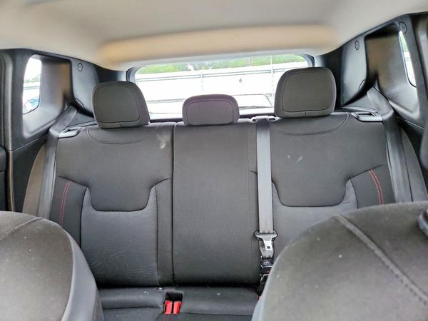 2015 JEEP RENEGADE TRAILHAWK 4X4