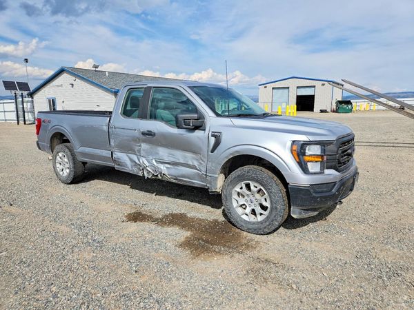 2023 FORD F150
