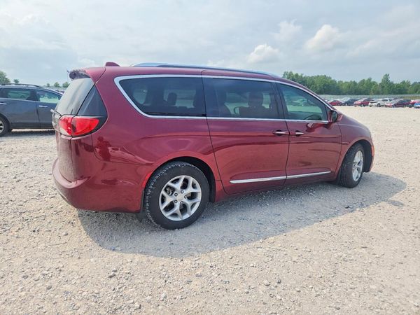 2017 CHRYSLER PACIFICA Touring L Plus