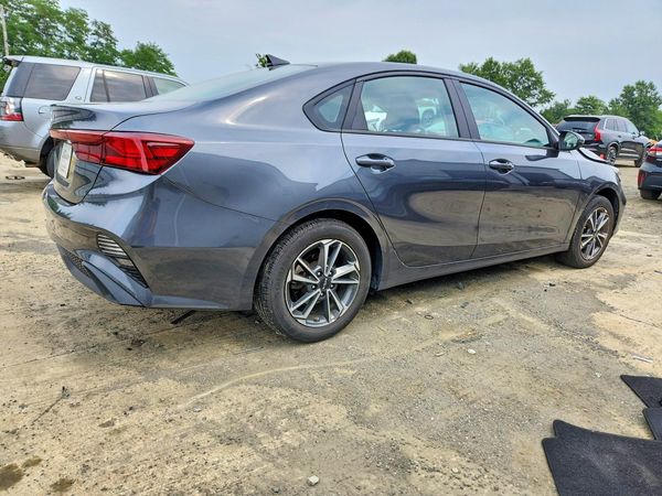 2022 KIA FORTE