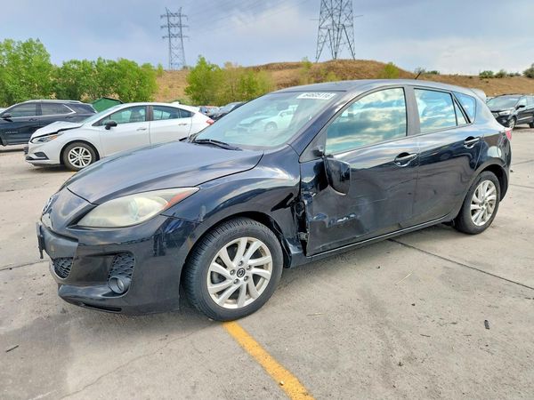 2013 MAZDA 3