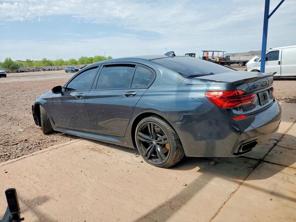 2017 BMW 740