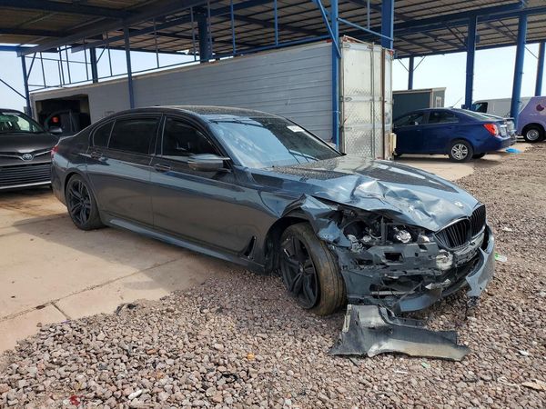 2017 BMW 740