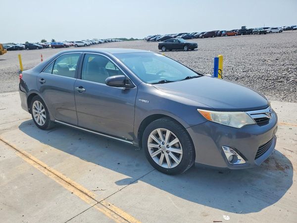 2012 TOYOTA CAMRY Hybrid