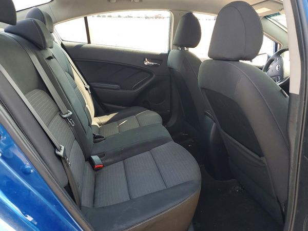 2015 KIA FORTE