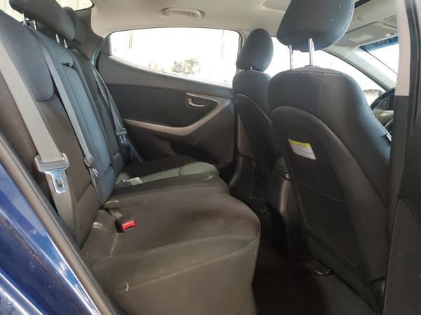 2016 HYUNDAI ELANTRA