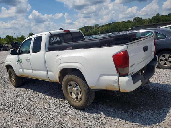 2019 TOYOTA TACOMA SR5