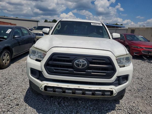 2019 TOYOTA TACOMA SR5