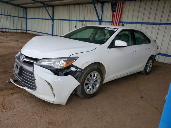 2017 TOYOTA CAMRY