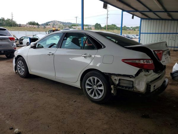 2017 TOYOTA CAMRY